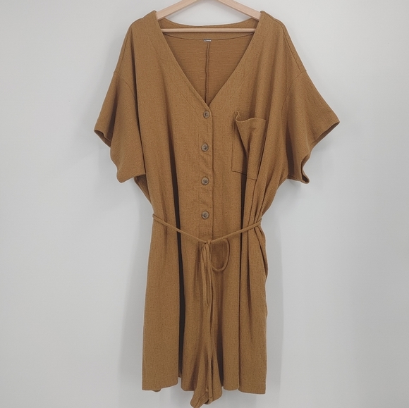 Old Navy | romper - Picture 1 of 6